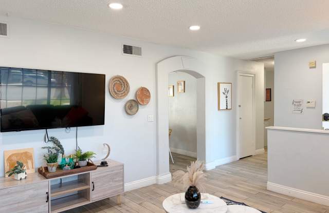 Walnut Creek Drive -7488 Gallery 4