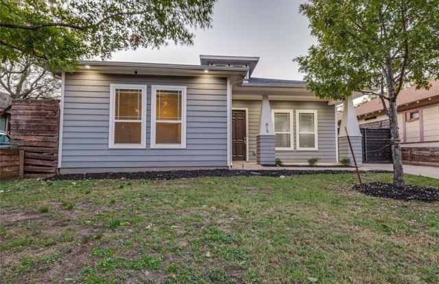 619 Buckalew Street - 619 Buckalew Street, Dallas, TX 75208 619 Buckalew Street - 619 Buckalew Street, Dallas, TX 75208