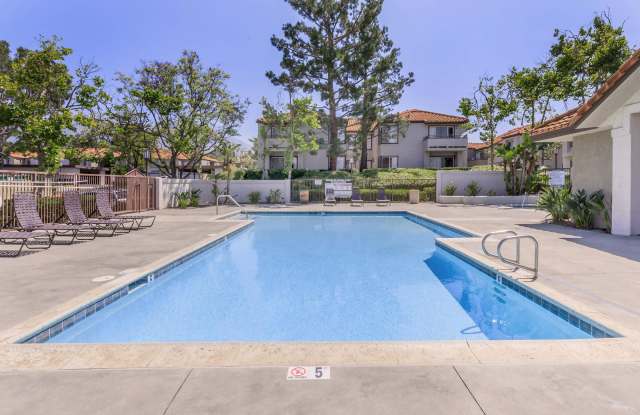 Villas Aliento Apartment Homes Gallery 2
