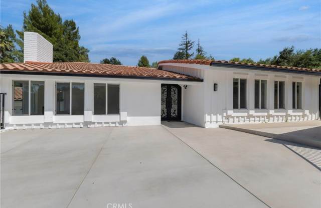 4316 Topanga Canyon photos photos