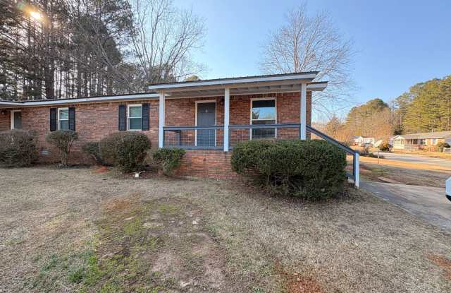 195 B NUNNALLY | 2 BED/1 BATH UNIT photos photos