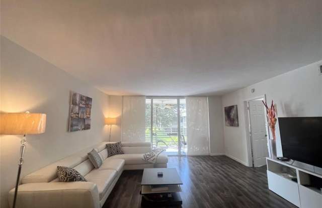 4280 Oaks Ter Gallery 4
