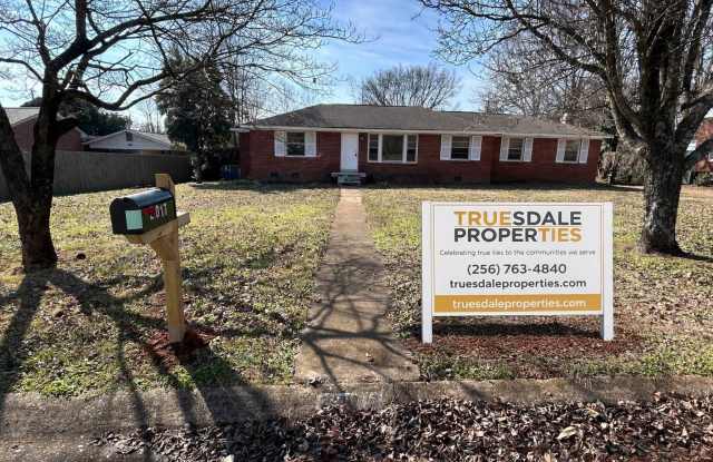 3BR plus 1 bonus room, Large garage and yard photos photos