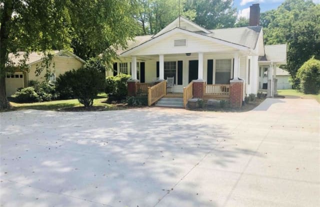 1799 Polo Road - 1799 Polo Road, Winston-Salem, NC 27106