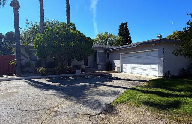 GORGEOUS 4BED/2BTH SINGLE FAMILY HOME IN QUIET AREA OF GRANADA HILLS photos photos
