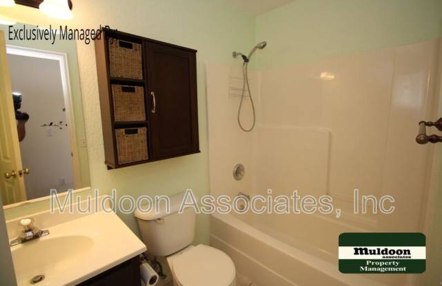 127 W Sterling Pl Gallery 3