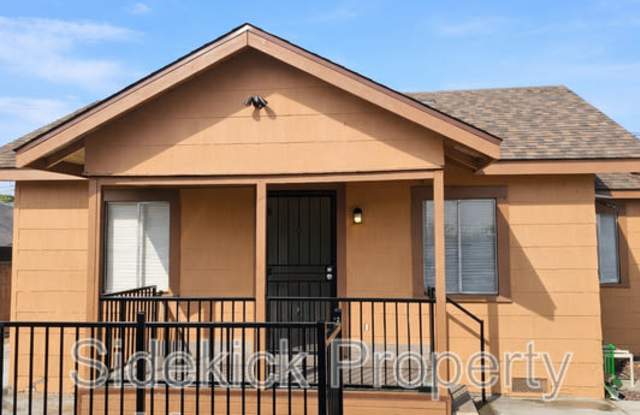 1157 S Townsend Ave photos photos