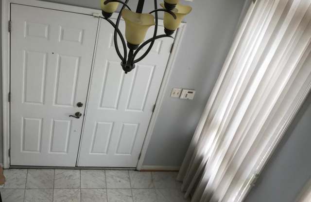 10170 TURNBERRY PLACE Gallery 4