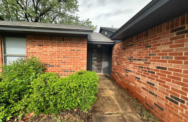 3bed/2bath Home Available in Norman Off Highway 9!! Gallery 3