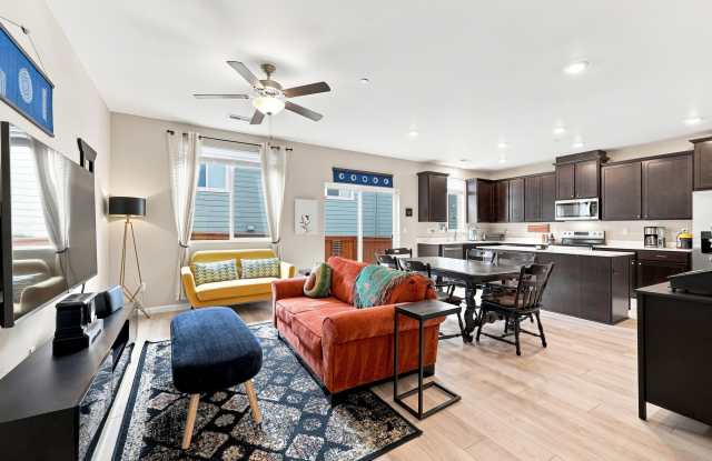 1927 Northeast 101st Circle Gallery 4