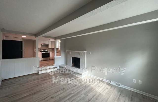 1830 Roslyn Avenue - 1830 Roslyn Avenue, Kettering, OH 45429