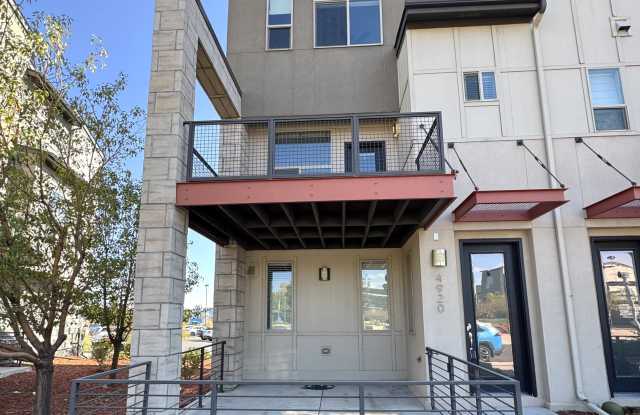 4920 Valentia Street - 1 Gallery 1