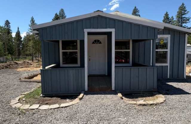 Freshly Remodeled 2 Bedroom Home photos photos