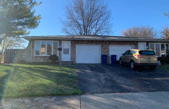 369 Tradewind Ct - 369 Tradewind Court, Westerville, OH 43081