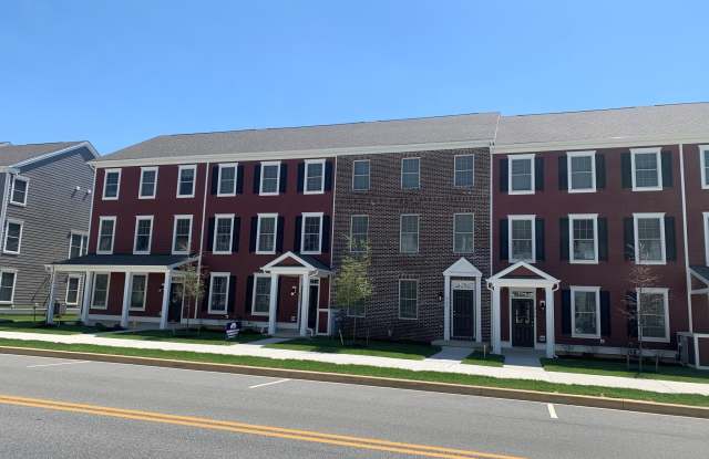 982 LOREWOOD GROVE Road photos photos