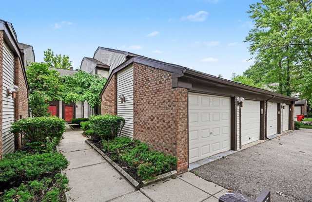 24225 Evergreen Road Gallery 3