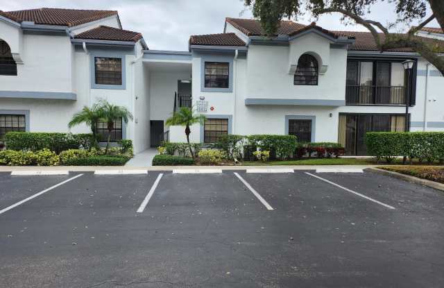 5438 Verona Drive unit: L photos photos