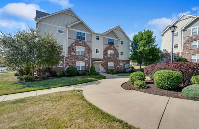 2022 Piedmont Circle - 2022 Piedmont Circle, St. Peters, MO 63304