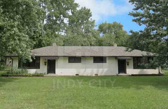 2434 East Bradbury Avenue photos photos