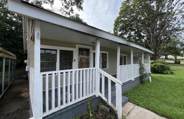 175 Jefferson - 175 Jefferson Street, Newnan, GA 30263