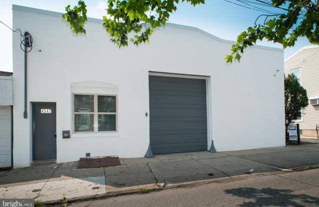 4547-49 E THOMPSON Street Gallery 1