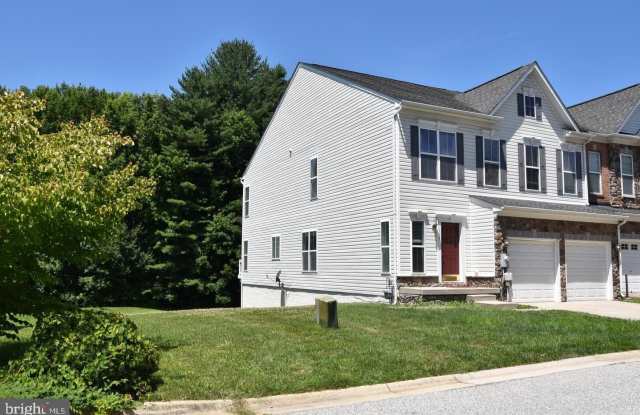 139 HOKELAND Drive Gallery 4