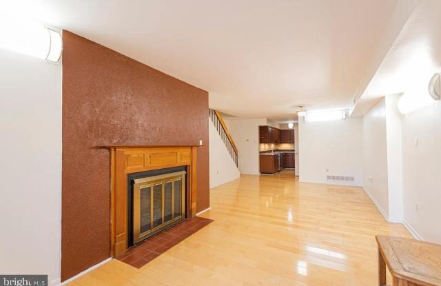 2107 ARCH STREET photos photos