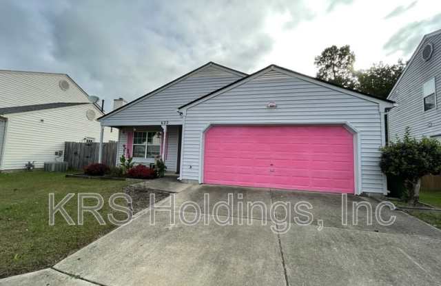 622 McLaw Drive - 622 McLaw Drive, Newport News, VA 23608 622 McLaw Drive - 622 McLaw Drive, Newport News, VA 23608