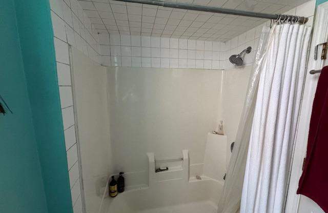3145 W Augusta photos photos