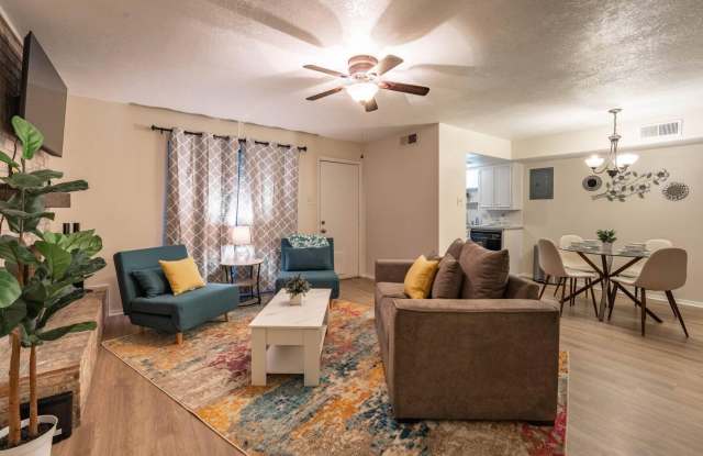 8601 Memphis Drive Gallery 3