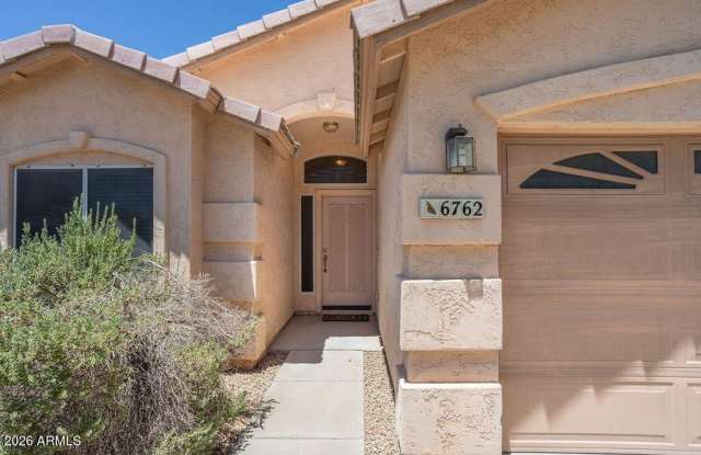6762 W DEL MAR Lane Gallery 2
