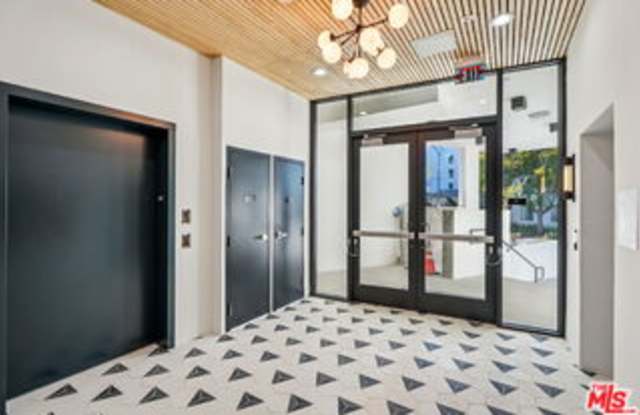 1110 Spaulding Avenue Gallery 3