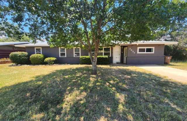 2637 Rice Ave photos photos