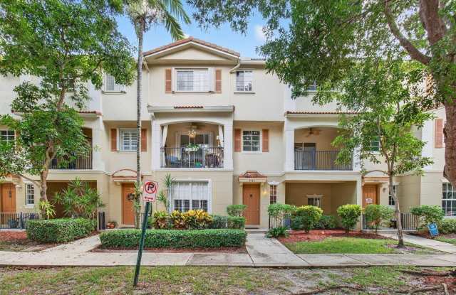 4582 Danson Way photos photos