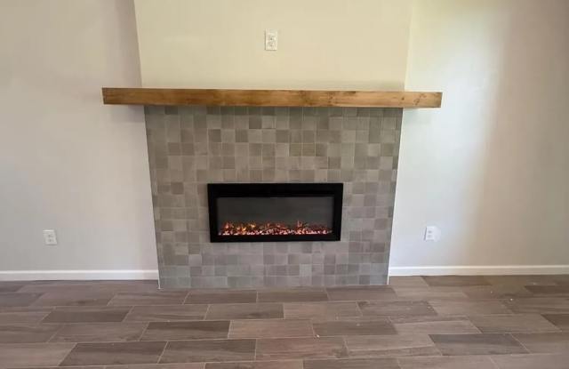 Brand-New 2026 Build in Yukon! 4 Bedrooms, Gas Fireplace & 3-Car Garage! Gallery 4