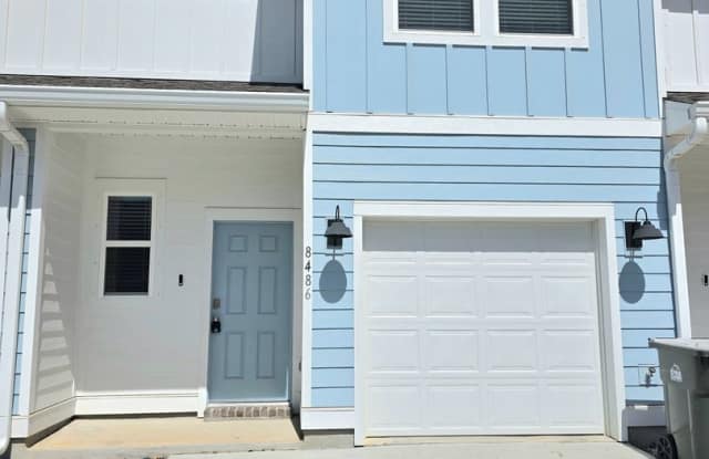 Spacious 3-Bedroom Townhouse photos photos