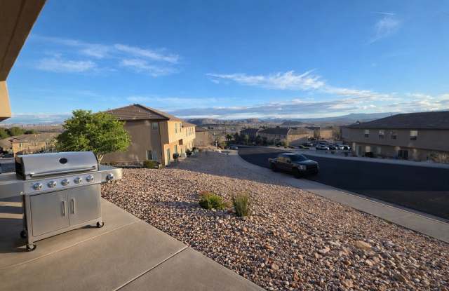 Amazing Patio View! - 290 West Buena Vista Boulevard, Washington, UT 84780