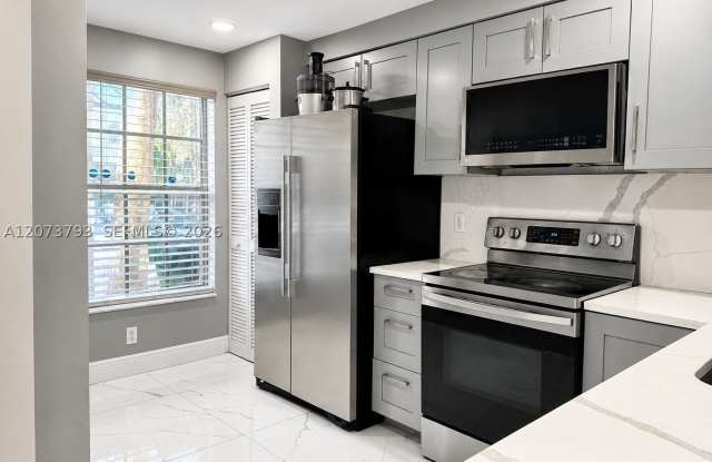 5512 Pageant Pl Gallery 2