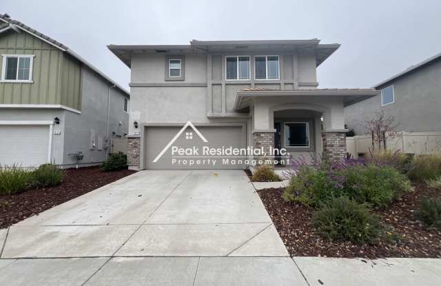 Newer North Natomas 4bd/2.5ba Home with 2 Car Garage - 1327 Blossomparke Way, Sacramento, CA 95834