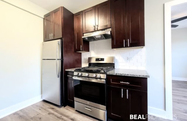 725 ST JOHNS CL-725-15 - 725 Saint Johns Ave, Highland Park, IL 60035