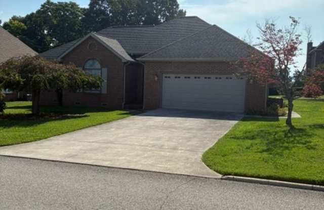 Maryville 37801 - COMING SOON! Showings begin September 25. 2026! 3 bedroom, 2 bath home In Royal Oaks Subdivision - Contact Troy Adams (865) 233-6949 photos photos