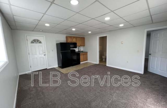 1592 Heart Lake Road Gallery 2