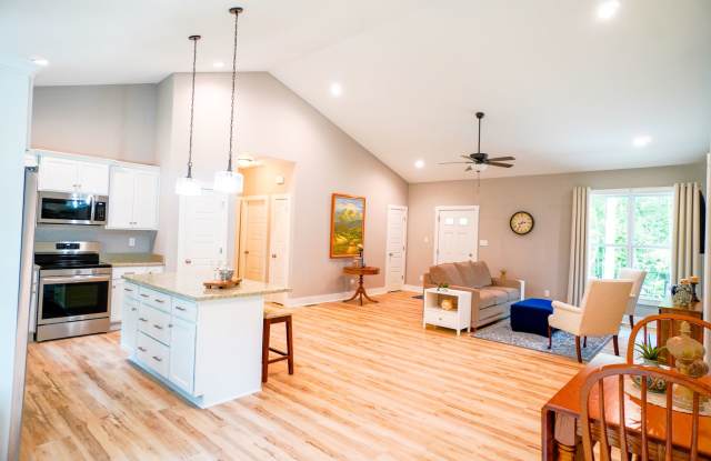Elevate Your Living Experience and Unlock the Door to Your Perfect Rental Today! Gallery 4