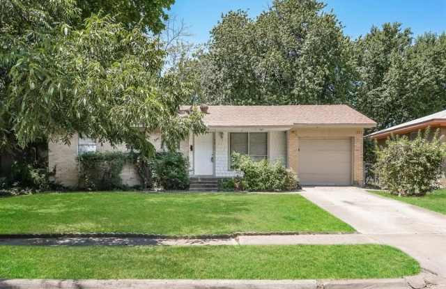 619 S Alexander - 619 South Alexander Avenue, Duncanville, TX 75137