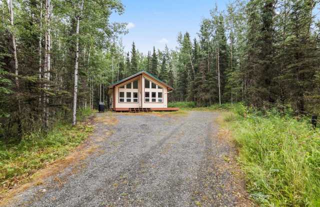 SEASONAL SOLDOTNA CABIN photos photos