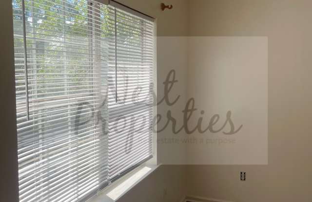 120 Country Town Drive Gallery 3