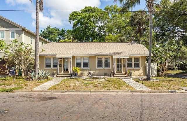 3003 W PALMIRA AVENUE photos photos