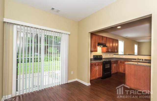 4314 Savannah Lane Gallery 4