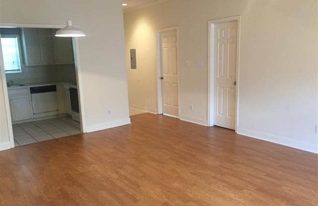 2100 San Gabriel St Apt 203 - 2100 San Gabriel Street, Austin, TX 78705