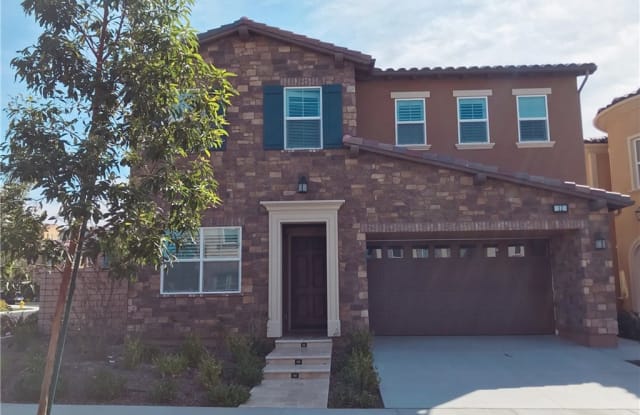 12 Heron - 12 Heron, Lake Forest, CA 92630